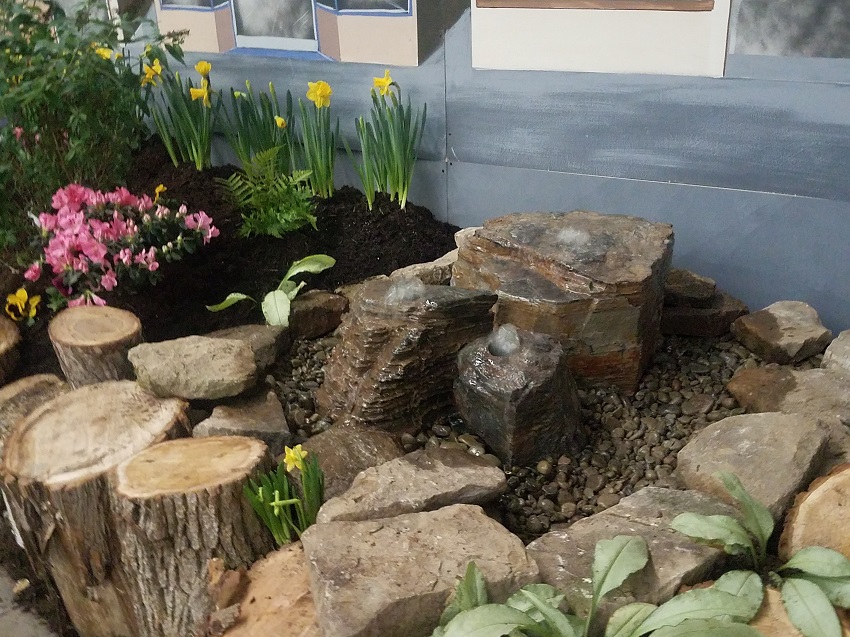 20180308_184500-r Water Features at Gardenscape 2018